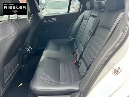 Photo 65 Alfa Romeo Giulia  2.2 160 ch AT8