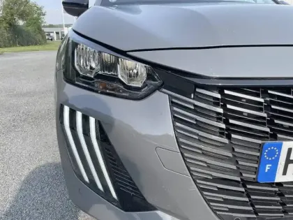 Photo 35 Peugeot 208  Electrique 50 kWh 136ch