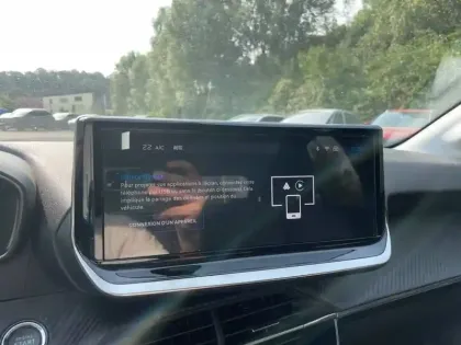 Photo 39 Peugeot 208  Electrique 50 kWh 136ch