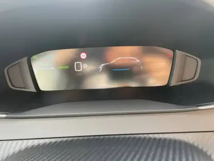 Photo 29 Peugeot 208  Electrique 50 kWh 136ch