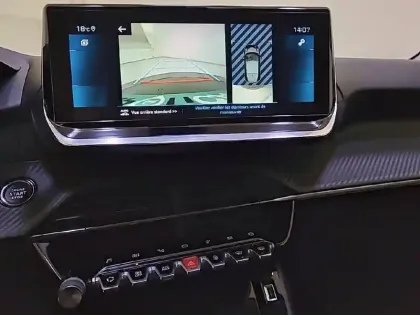 Photo 19 Peugeot 208  BlueHDi 100 S&S BVM6