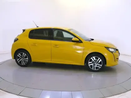 Photo 23 Peugeot 208  BlueHDi 100 S&S BVM6