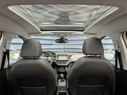 Photo 10 Peugeot 2008  1.2 PureTech 130ch E6.c Crossway S&S