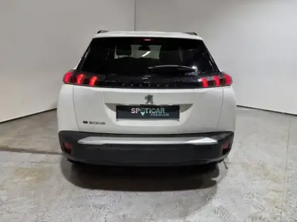 Photo 5 Peugeot 2008  e- 136ch Allure Business