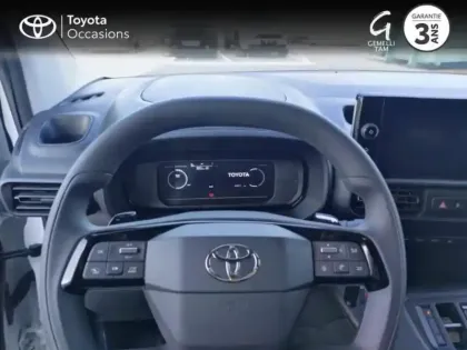 Photo 12 Toyota Proace  CITY Medium 130 D-4D Start BVA MC24