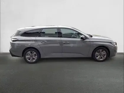 Photo 23 Peugeot 308  SW PureTech 130ch S&S EAT8