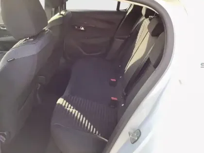 Photo 33 Peugeot 208  PureTech 75 S&S BVM5