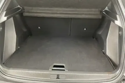 Photo 42 Peugeot 2008  PureTech 100 S&S BVM6