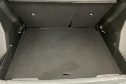 Photo 26 Peugeot 2008  PureTech 100 S&S BVM6