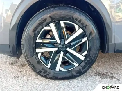 Photo 68 Peugeot 2008  PureTech 100 S&S BVM6