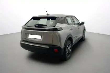 Photo 8 Peugeot 2008  PureTech 100 S&S BVM6