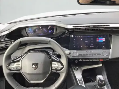 Photo 7 Peugeot 308  SW PureTech 130ch S&S BVM6