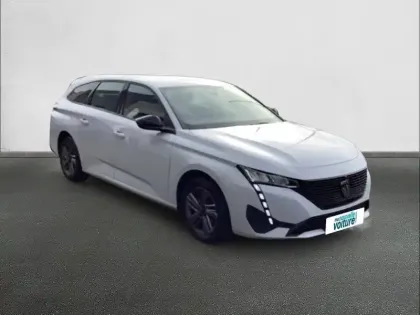 Photo 23 Peugeot 308  SW PureTech 130ch S&S BVM6