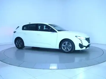 Photo 43 Peugeot 308  PureTech 130ch S&S BVM6
