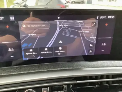 Photo 43 Peugeot 3008  Hybrid 136 e-DCS6