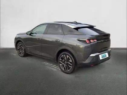 Photo 32 Peugeot 3008  Hybrid 136 e-DCS6