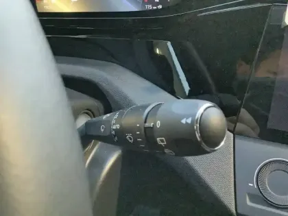 Photo 18 Peugeot 308  PureTech 130ch S&S EAT8