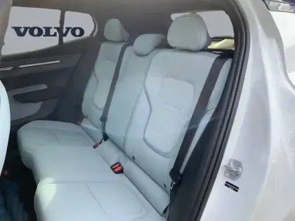 Photo 8 Volvo Ex30  Single Extended Range 272 ch 1EDT