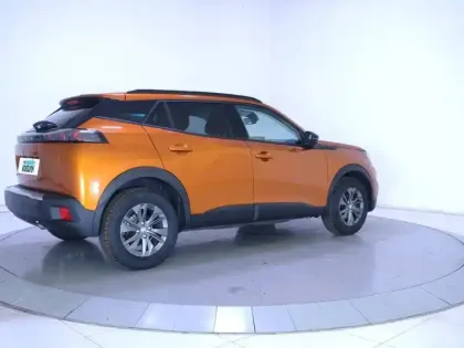 Photo 54 Peugeot 2008  PureTech 100 S&S BVM6