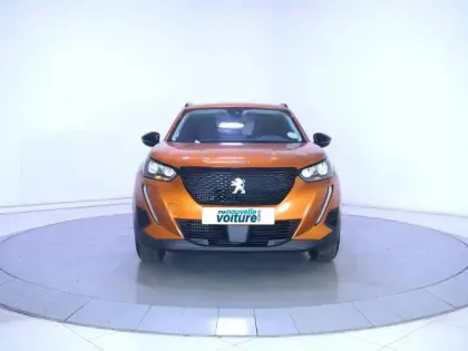 Photo 21 Peugeot 2008  PureTech 100 S&S BVM6