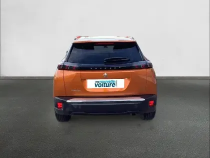 Photo 4 Peugeot 2008  PureTech 100 S&S BVM6