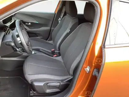 Photo 10 Peugeot 2008  PureTech 100 S&S BVM6