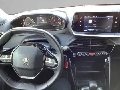 Photo 7 Peugeot 2008  PureTech 100 S&S BVM6