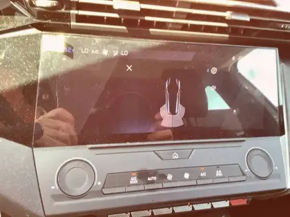 Photo 23 Peugeot 308  SW PureTech 130ch S&S EAT8