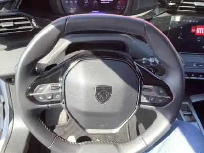 Photo 8 Peugeot 308  SW PureTech 130ch S&S EAT8