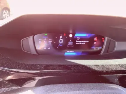 Photo 9 Peugeot 308  SW PureTech 130ch S&S EAT8