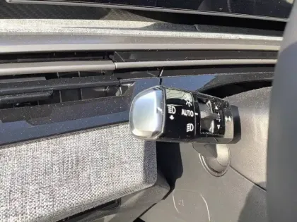 Photo 40 Peugeot 5008  Hybrid 136 e-DCS6