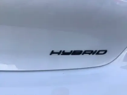 Photo 17 Peugeot 208  Hybrid 100 e-DCS6