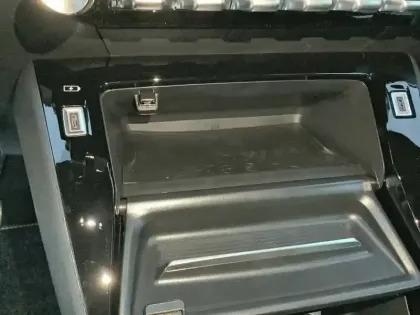 Photo 39 Peugeot 208  Hybrid 100 e-DCS6