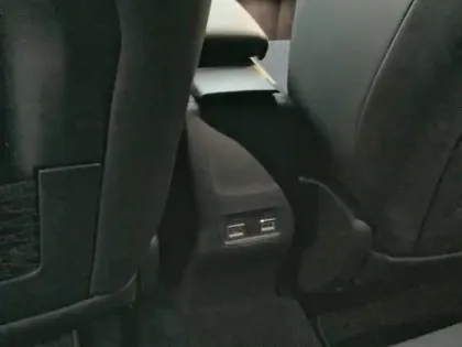 Photo 18 Peugeot 208  Hybrid 100 e-DCS6