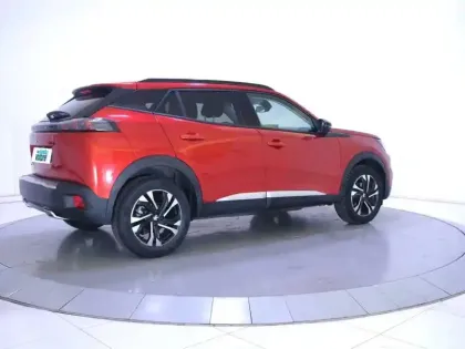 Photo 56 Peugeot 2008  PureTech 130 S&S EAT8