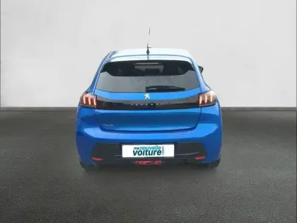 Photo 27 Peugeot 208  PureTech 100 S&S BVM6