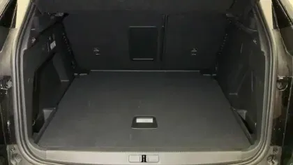 Photo 7 Peugeot 3008  Hybrid 136 e-DCS6 Allure Pack