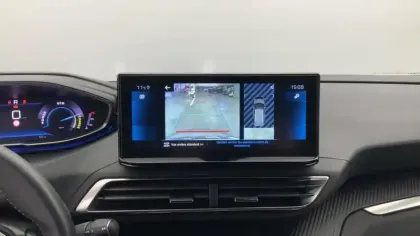 Photo 23 Peugeot 3008  Hybrid 136 e-DCS6 Allure Pack