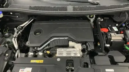 Photo 6 Peugeot 3008  Hybrid 136 e-DCS6 Allure Pack