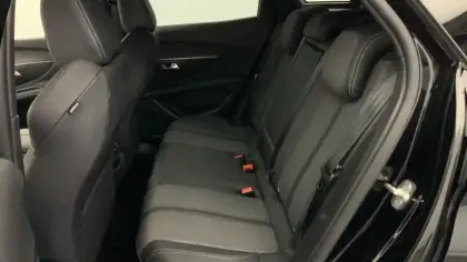 Photo 21 Peugeot 3008  Hybrid 136 e-DCS6 Allure Pack