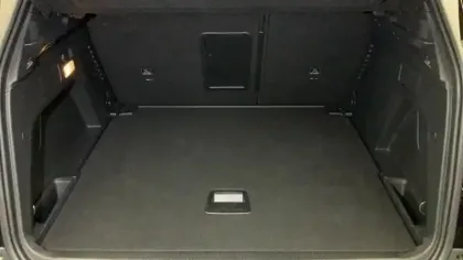 Photo 7 Peugeot 3008  Hybrid 136 e-DCS6 Allure Pack