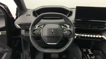 Photo 11 Peugeot 3008  Hybrid 136 e-DCS6 Allure Pack