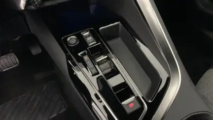 Photo 22 Peugeot 3008  Hybrid 136 e-DCS6 Allure Pack