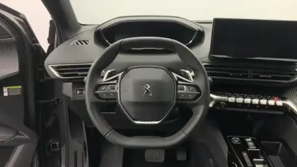 Photo 11 Peugeot 3008  Hybrid 136 e-DCS6 Allure Pack