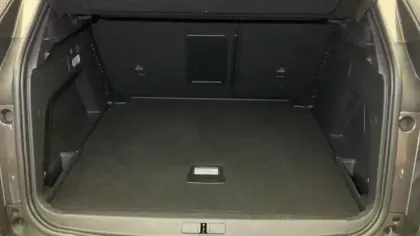 Photo 7 Peugeot 3008  Hybrid 136 e-DCS6 Allure Pack