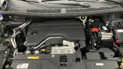 Photo 6 Peugeot 3008  Hybrid 136 e-DCS6 Allure Pack