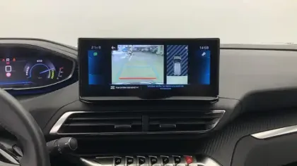 Photo 23 Peugeot 3008  Hybrid 136 e-DCS6 Allure Pack