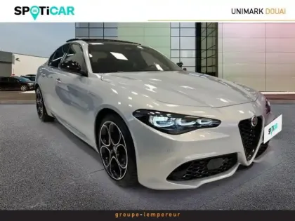 Photo 2 Alfa Romeo Giulia  2.2 Diesel 160ch Veloce AT8