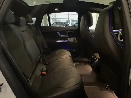 Photo 27 Mercedes EQE  350