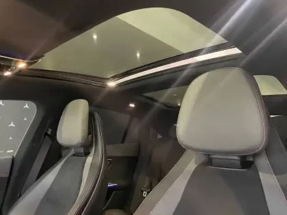 Photo 40 Mercedes EQE  350